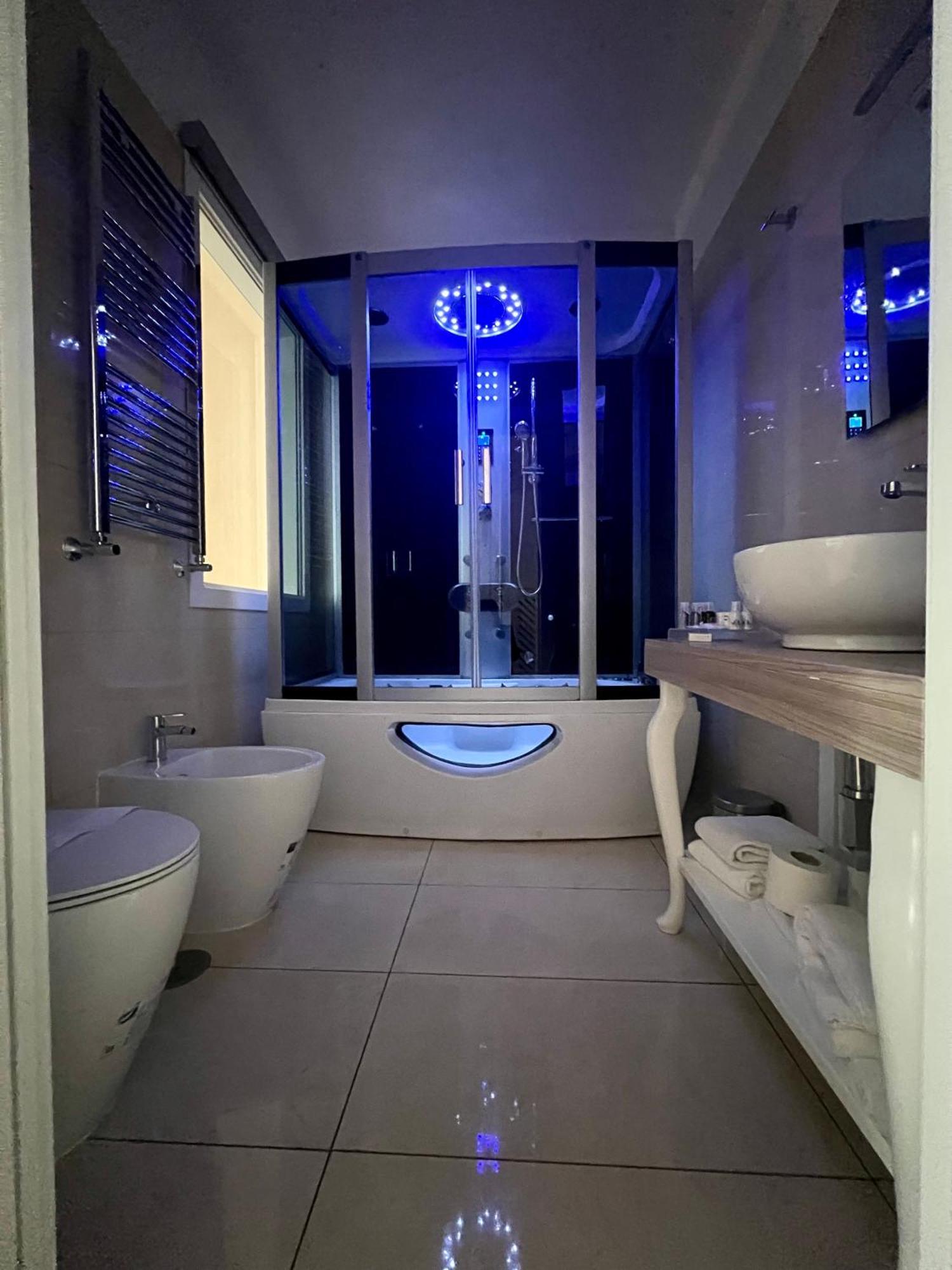 Miluar Relais - B&B - Vanvitelli Neapol Zewnętrze zdjęcie