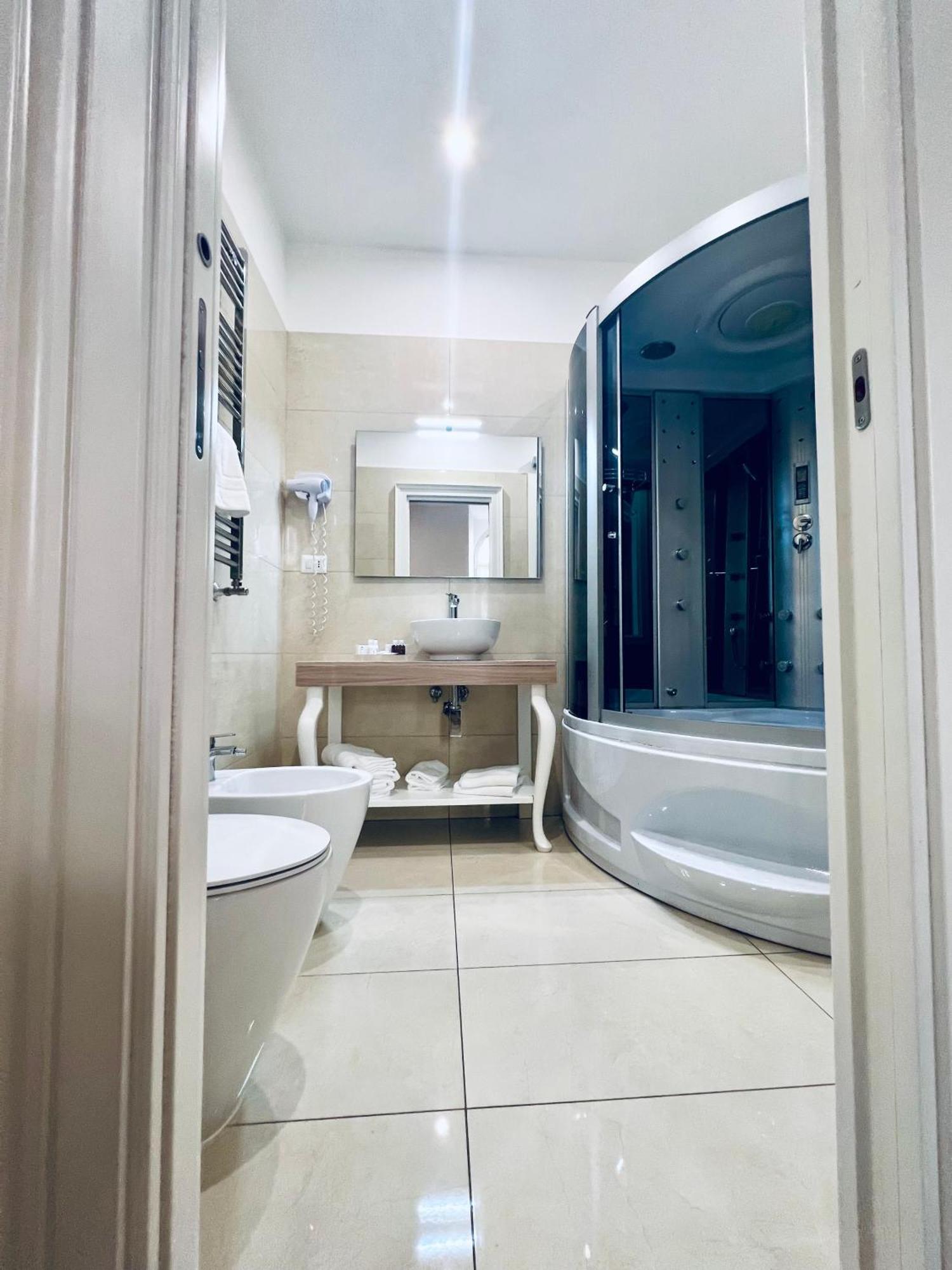 Miluar Relais - B&B - Vanvitelli Neapol Zewnętrze zdjęcie