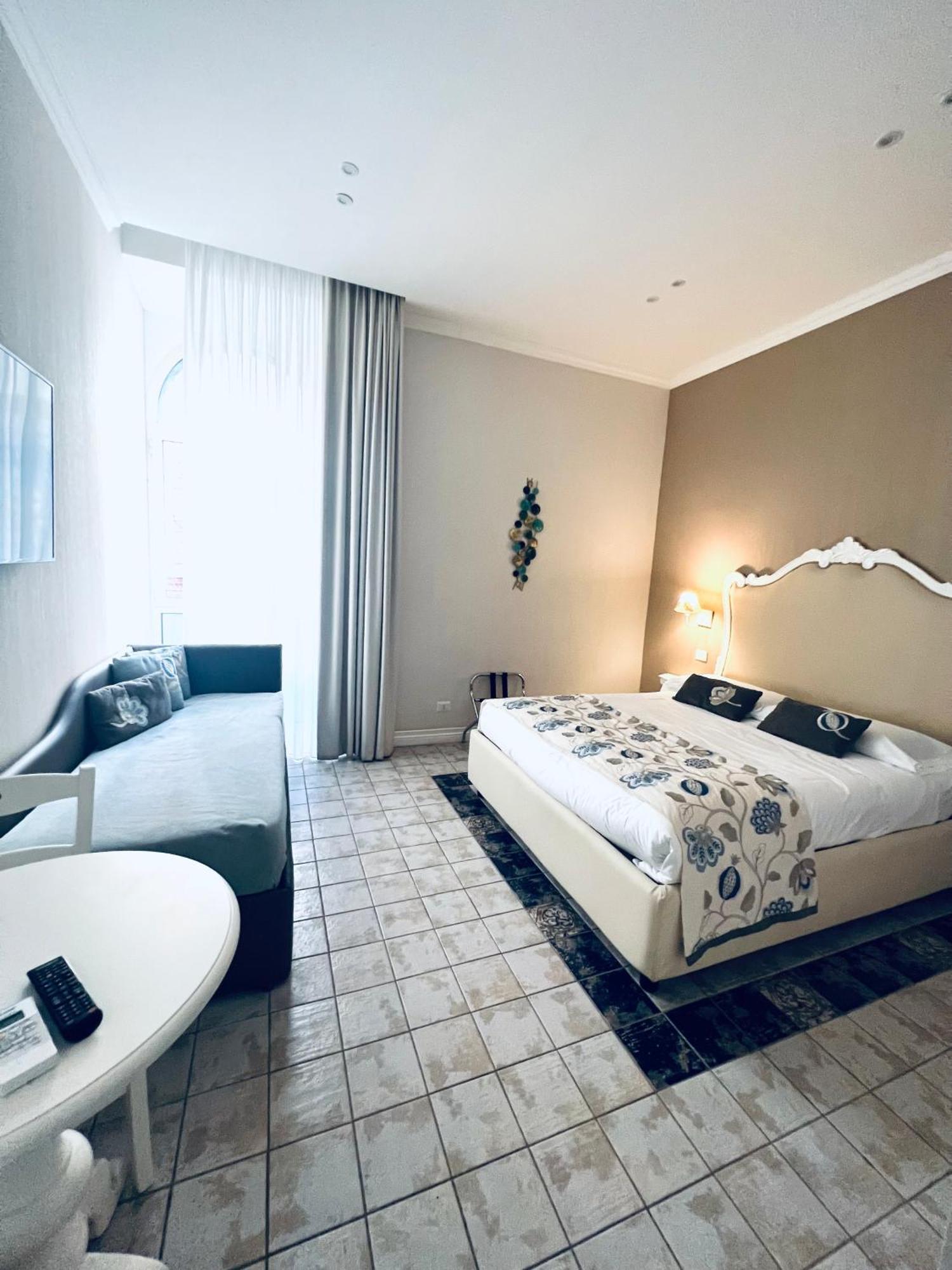 Miluar Relais - B&B - Vanvitelli Neapol Zewnętrze zdjęcie